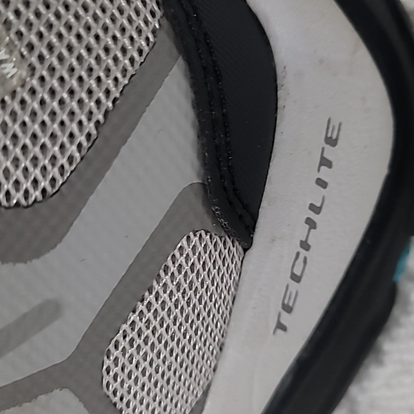 Columbia Hiking Grove Heights OutDry Techlite Women's 9.5 - Picture 11 of 11